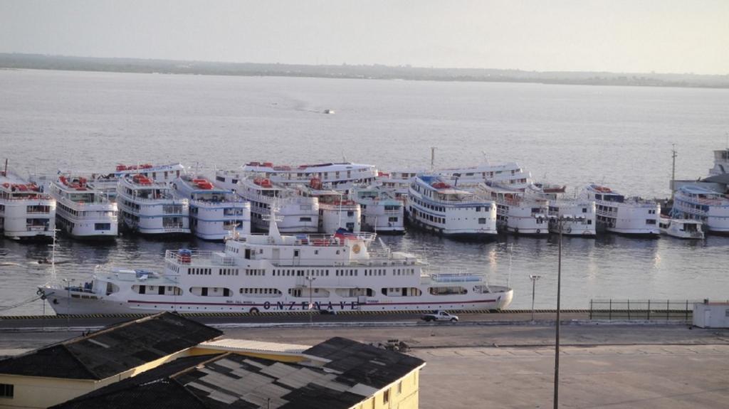 Ajuricaba Suites 1 *